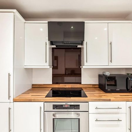 Spacious Ground Floor Apartment - Fab Location London Exterior photo